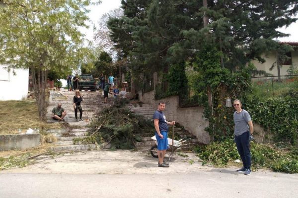kampanisgr-746869AF8F-B168-79F5-F026-A9737691884F.jpg