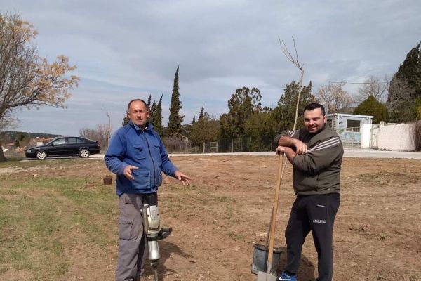 kampanisgr-6A718E02D-972B-3A89-05F7-77A3035098C7.jpg