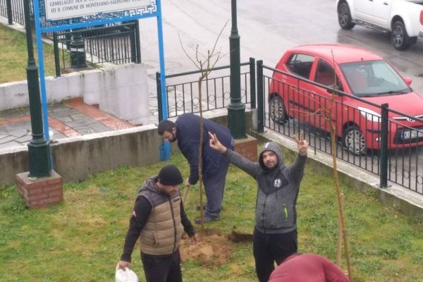 kampanisgr-1719AE8739-5E04-4665-0A4F-C34F24D9A1DC.jpg